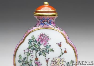 图片[2]-Famille-rose snuff bottle with imperial poetry and floral decoration, Qing dynasty, Qianlong reign (1736-1795)-China Archive